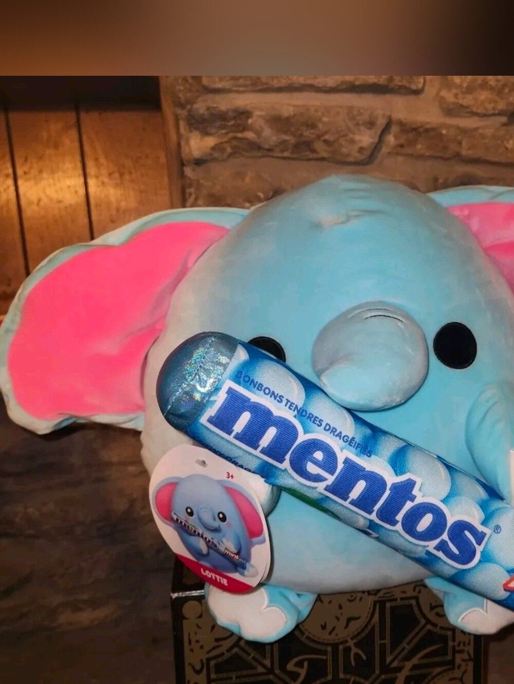 Lottie Mentos Snackles- super sized!